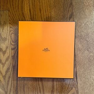 Hermès Orange Box